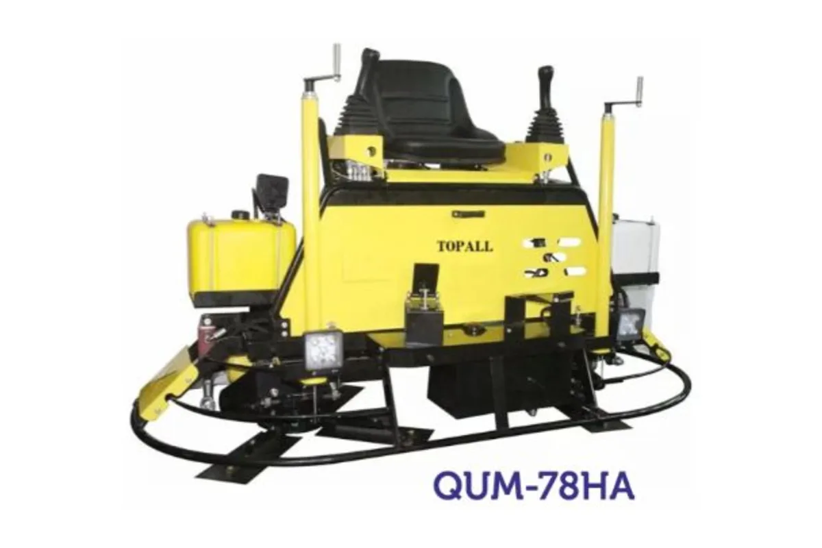 QUM-78HA Ride-On Power Trowel